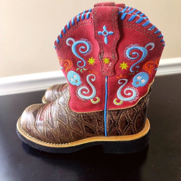 Ariat Youth Tombstone Skull Embroidered Cowboy Western boots Sz.12 (Little Kids) - Picture 2 of 11